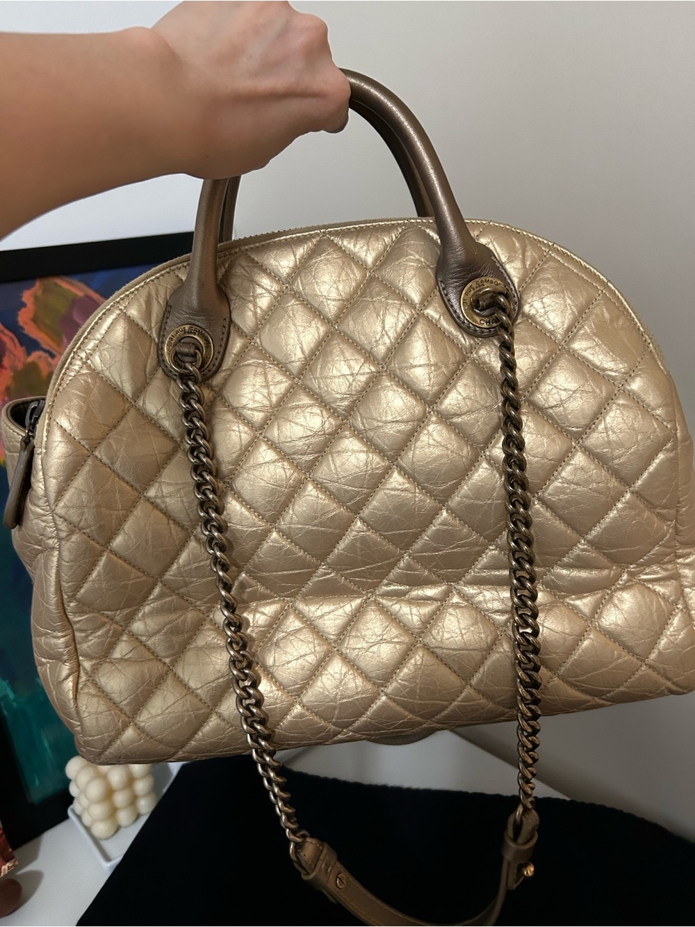 CHANEL Metallic Gold Bag - Picture 4 of 14